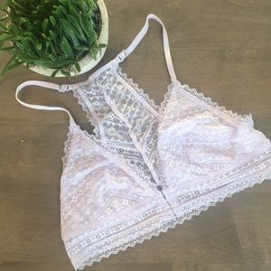 Victoria’s Secret unlined front closure bralette
